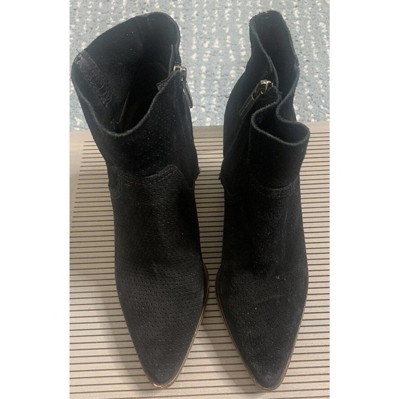 Vince Camuto Size 8.5 Black Perforated Suede Booties Block Heel - Picture 3 of 6